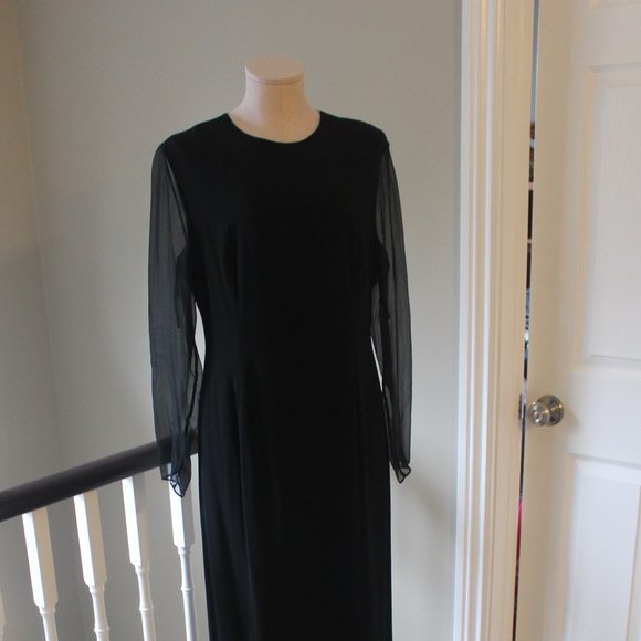 Louis Feraud Long black silk dress made by Joy Cherry size 42 - Picture 2 of 15